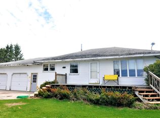 29396 600th Ave, Warroad, MN 56763