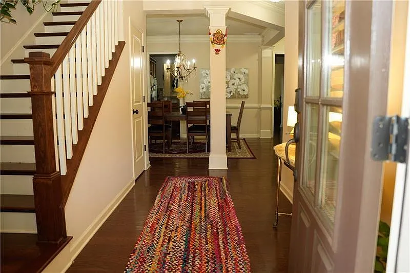 4 bed, 4.0 bath, 2601 sqft, $3,000 — Photo 3
