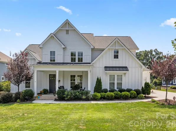148 Cherry Crossing Ln, Belmont, NC 28012