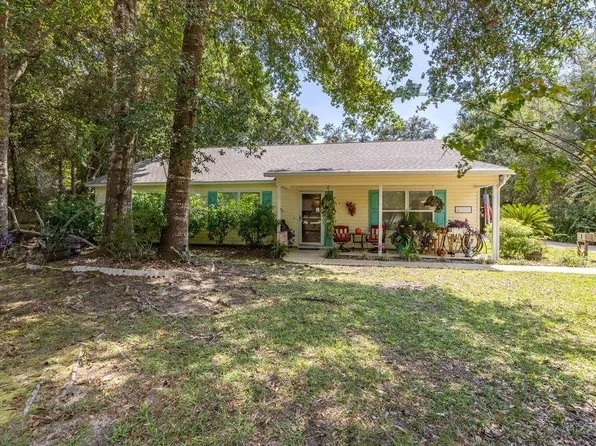 32844 Bay Rd W, Lillian, AL 36549