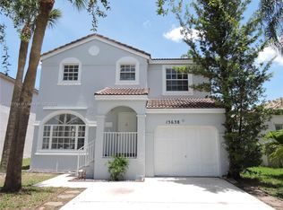 15638 NW 12th Rd, Pembroke Pines, FL 33028