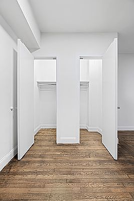 4th image of 208 E 31st St APT 1C