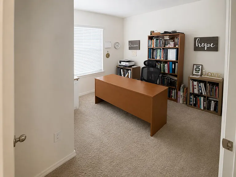 3053 Country Club Cir — Photo 10