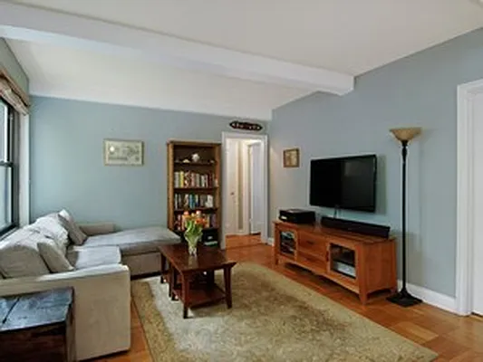 Sold by Corcoran | media 6