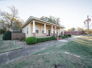 120 6th St, Columbus, GA 31901