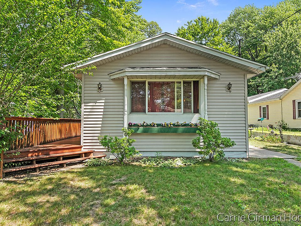 1st image of 14336 Shiawassee Dr