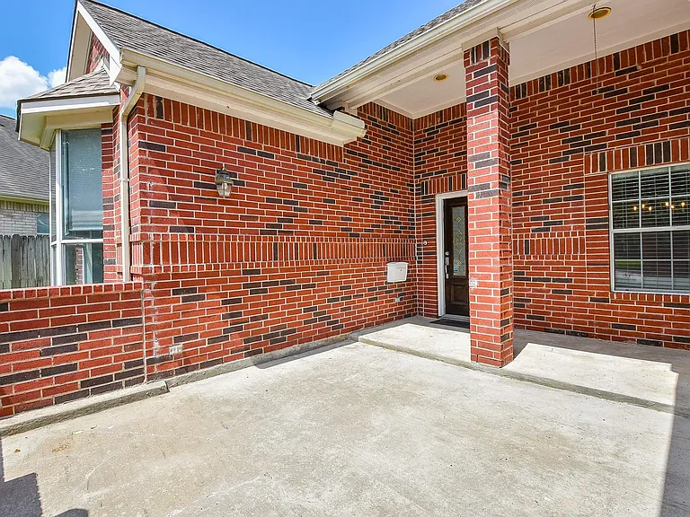 11102 Waxwing St — Photo 3