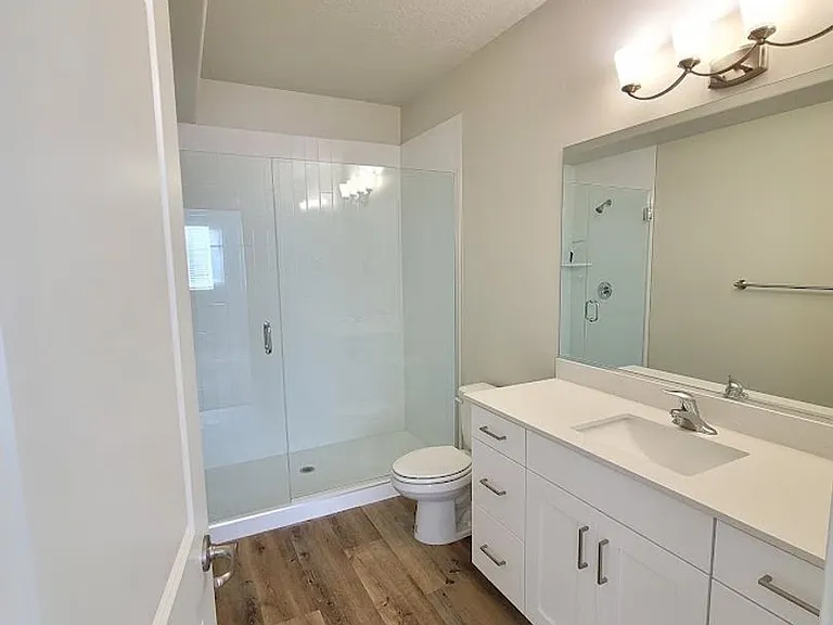 538 N 550 W — Photo 10