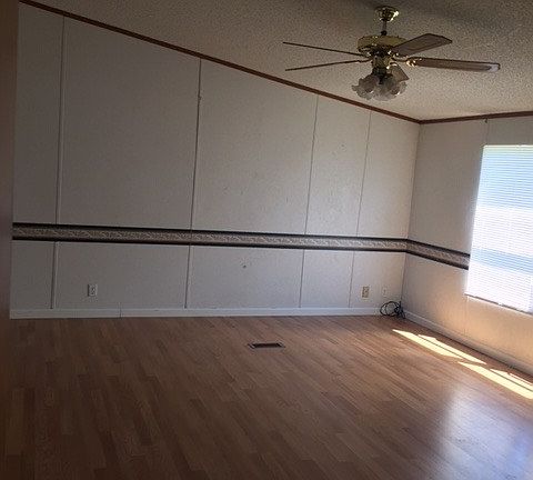3rd image of 3028 Caldwell Ln #17321