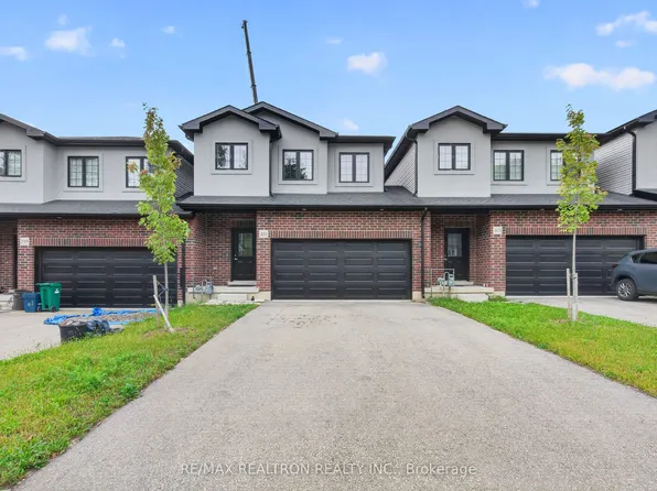 401 Woolwich St, Waterloo, ON N2K 0E8