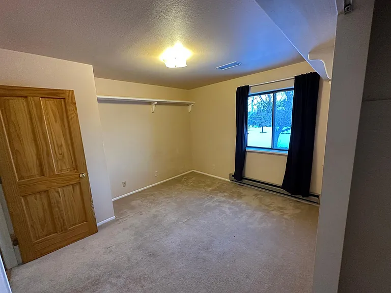10990 N Rodeo Dr — Photo 12