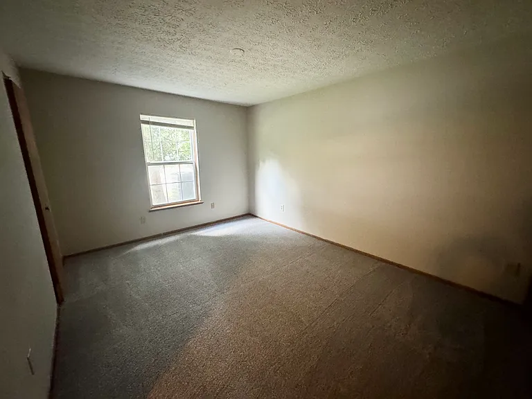 5647 Wellington Woods Blvd — Photo 8