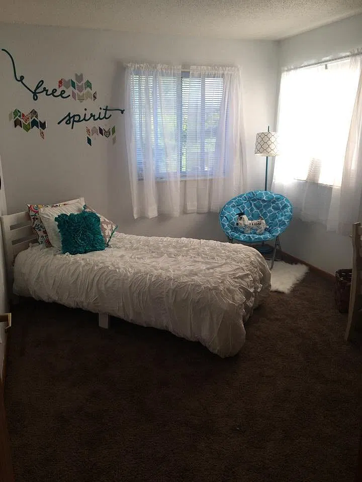 3 bed, 1.5 bath, 1420 sqft, $995 — Photo 4