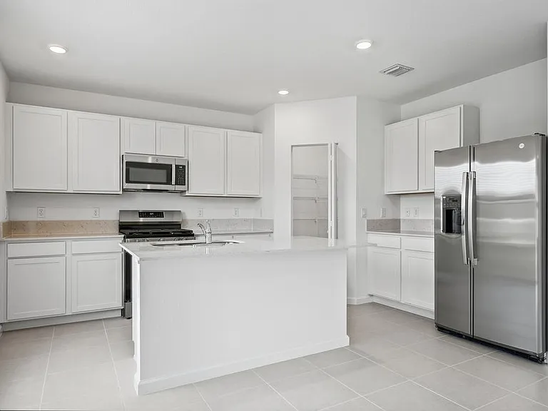 10485 NW Suncrest Loop — Photo 4