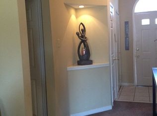 6143 Kingsview Dr, Horn Lake, MS 38637