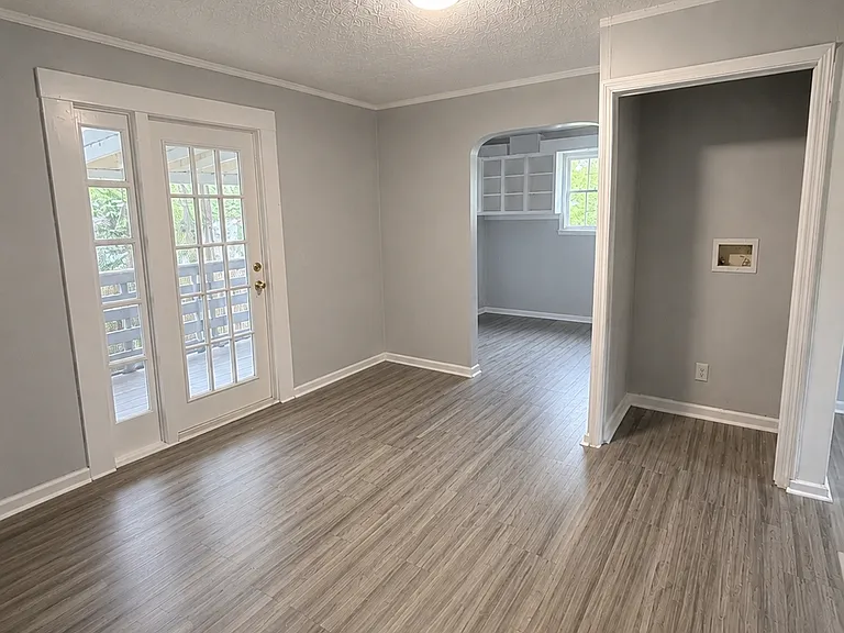 2375 N Circle Dr NW — Photo 8