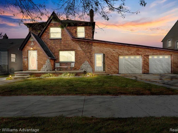 17780 Matthews St, Riverview, MI 48193