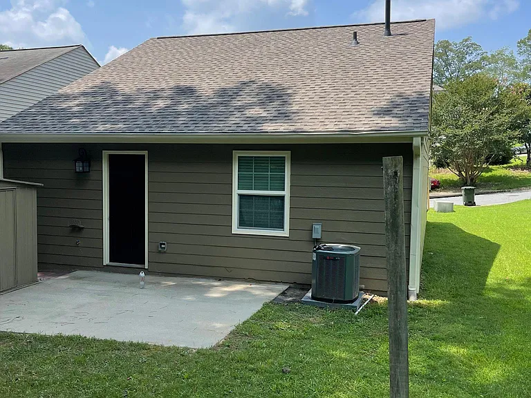 1020 Hillsborough Chase NW — Photo 26