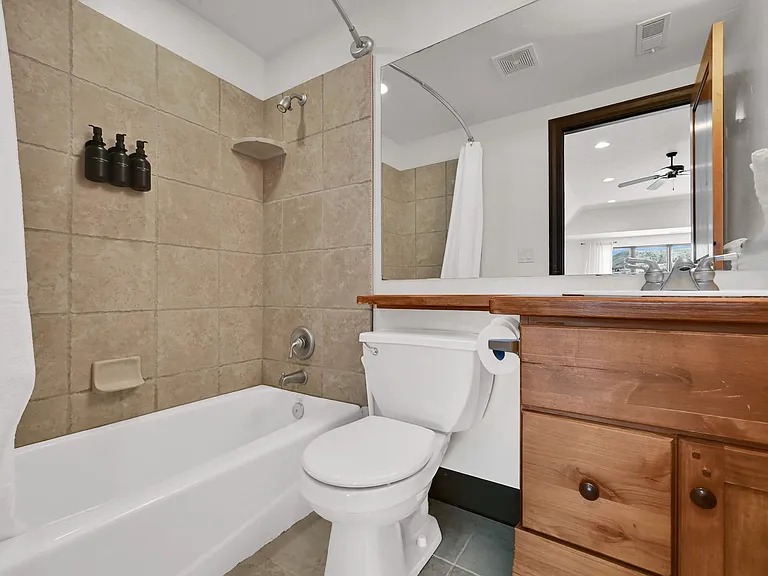Upstairs full bath with shower and tub