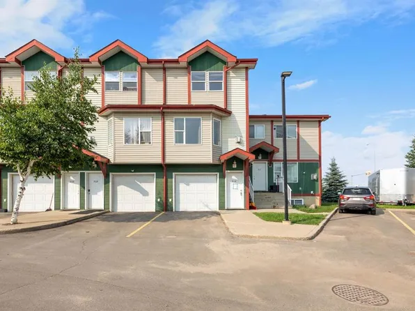 201 NW Arabian Dr #910, Wood Buffalo, AB T9H 5R5