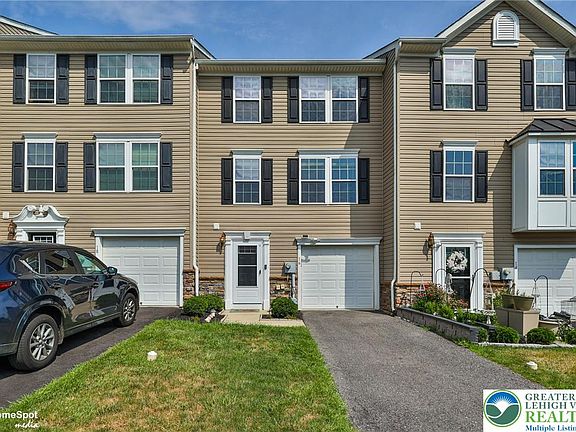 2nd image of 16 Red Rose Ln