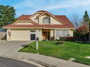 207 Montville Ct, Vacaville, CA 95688