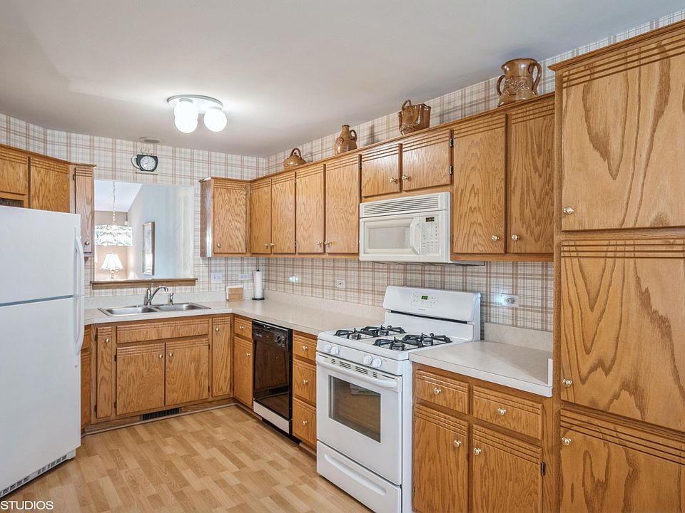 1505 Rokosz Ln, Dyer, IN 46311 | Zillow