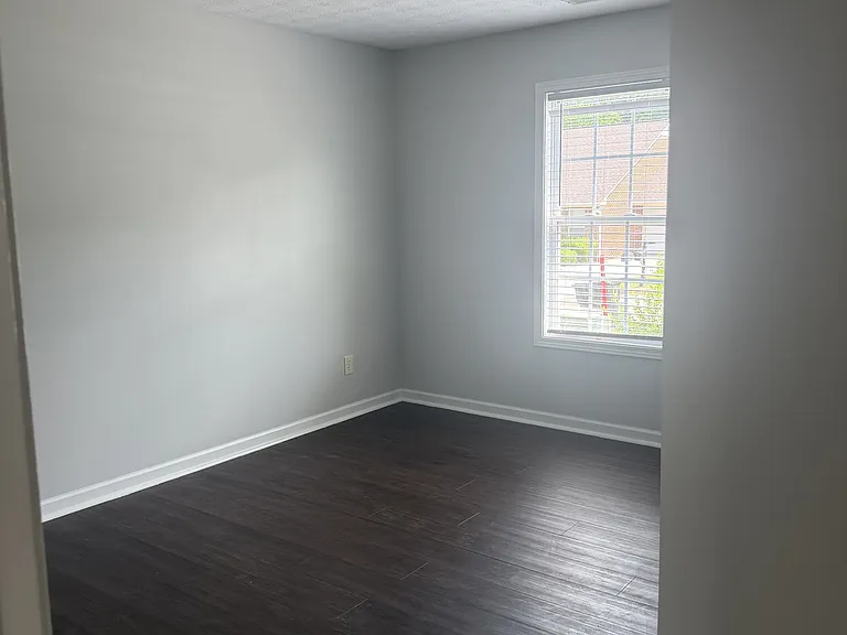 1735 Cobblestone Ln SE — Photo 8