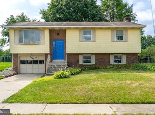 3217 N Scenic Rd, Harrisburg, PA 17109