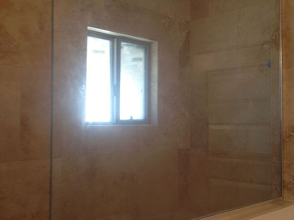 Master Bath / Dual Shwr Hds