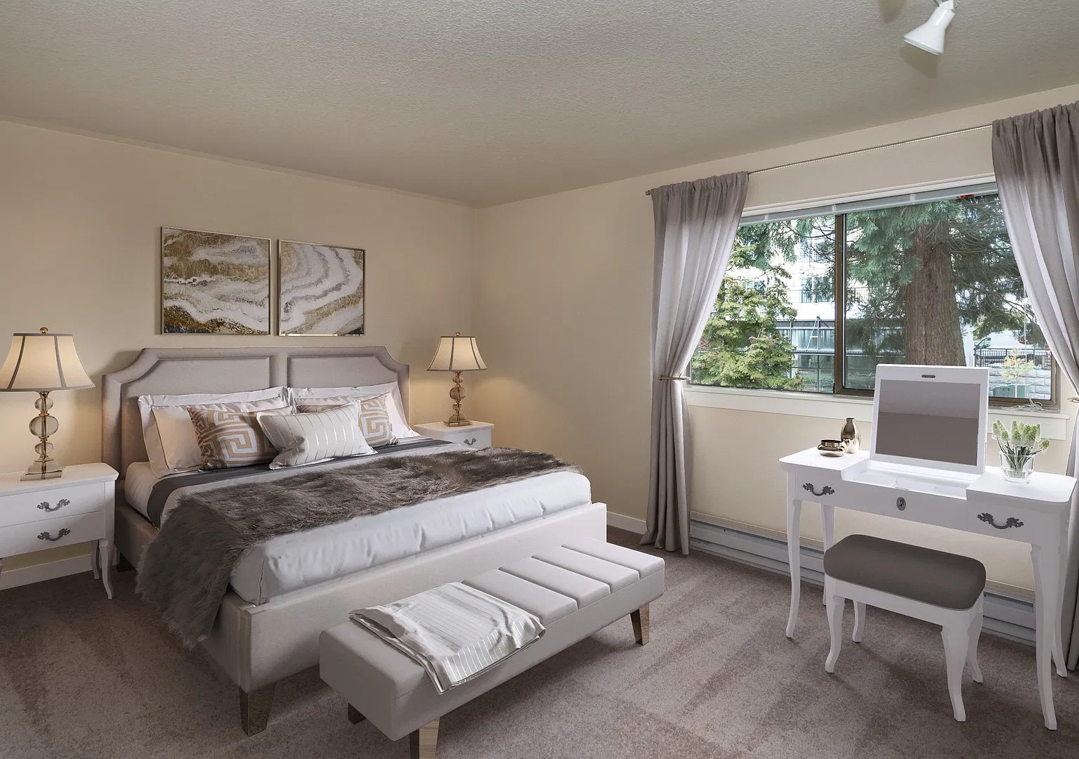 Del Mar Village Apartments — Photo 2