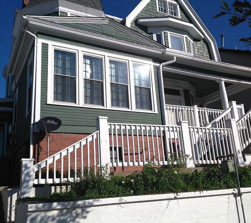 1st image of 205 Scammel St APT 3