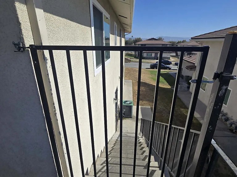 3548 Rainbow Ln — Photo 8