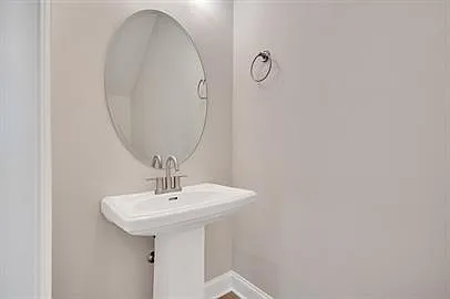 3503 Dorris Street - 1 — Photo 4