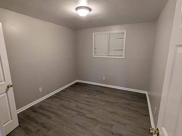 12549 Lorna Ave — Photo 6