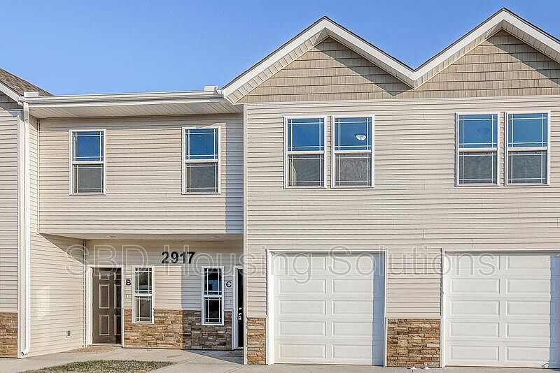 1st image of 2917 S Harvard Ave #C