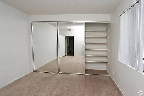 Floor plan 1 bedroom 1 bath