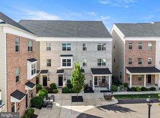 142 Fleet Ct, Bensalem, PA 19020