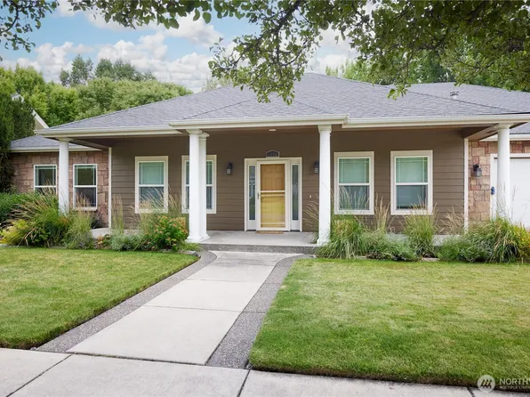 1676 Greenbriar Drive, Walla Walla, WA 99362