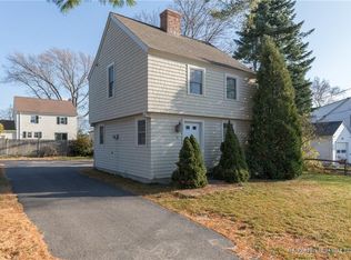 9 Us Route 1, Falmouth, ME 04105