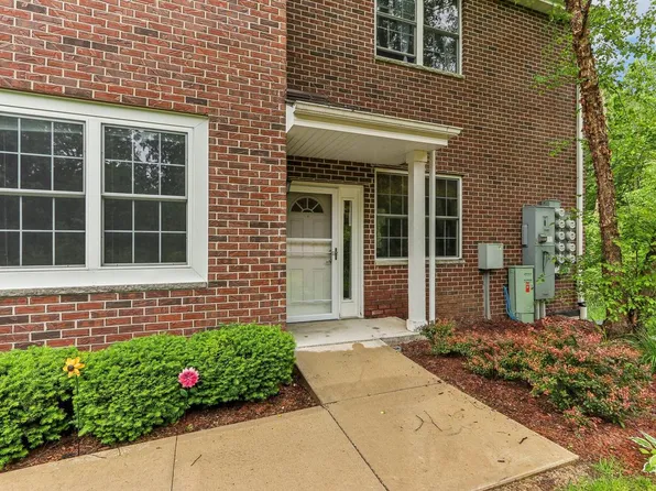 8469 South Ashbury LANE #104, Oak Creek, WI 53154