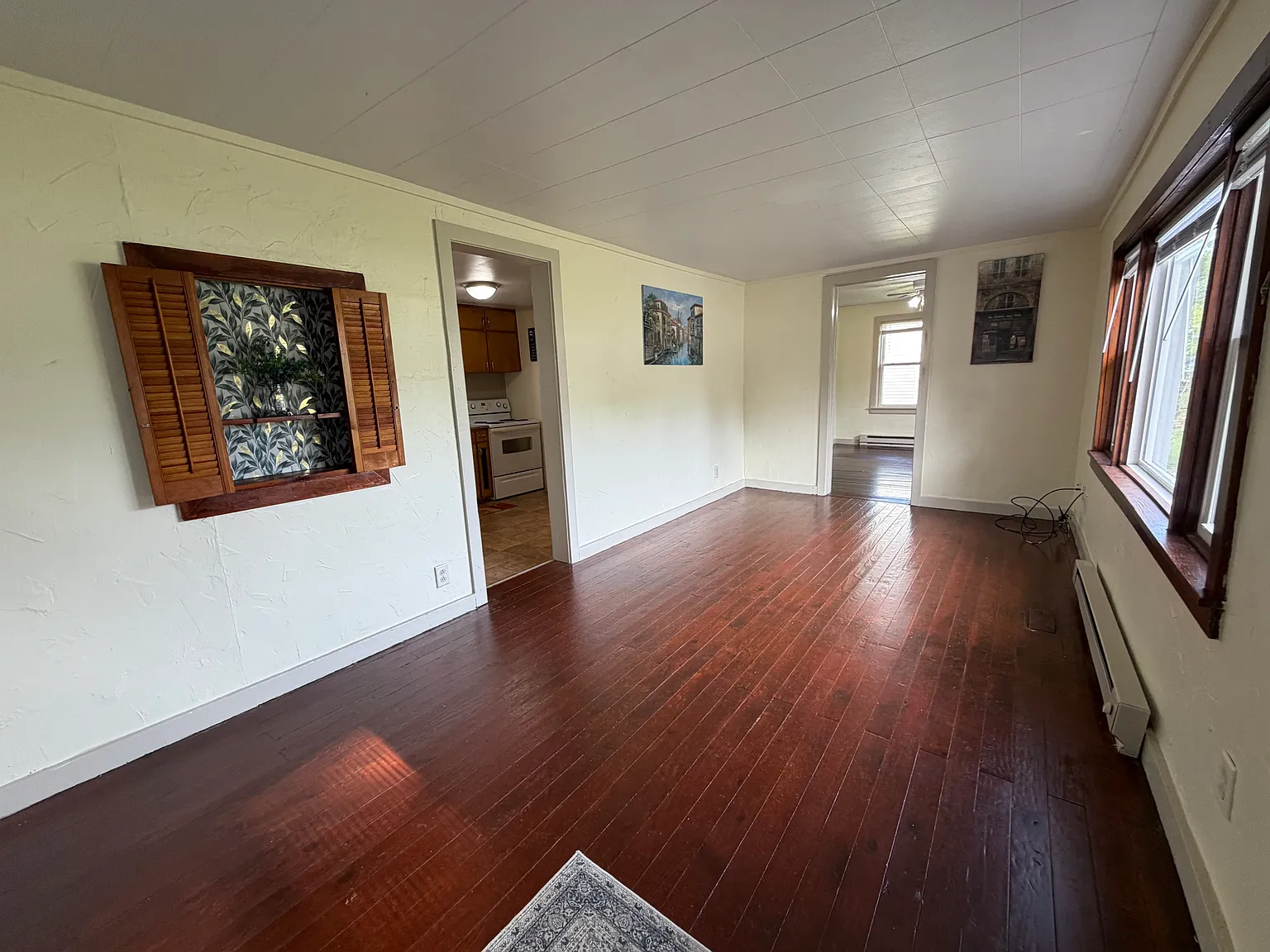 2 bed, 735 sqft, $1,025 — Photo 2