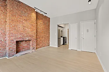 Rented by Cooper & Cooper Real Estate