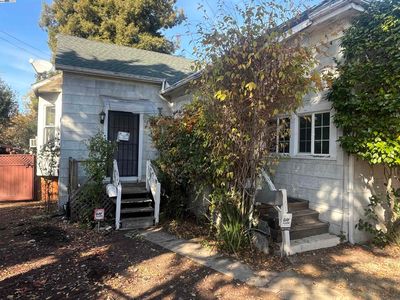 3521 Laguna Ave, Oakland, CA, 94602