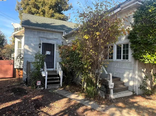 3521 Laguna Ave, Oakland, CA 94602