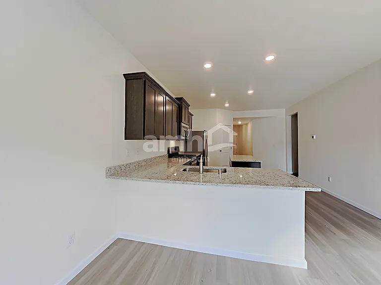 1215 W 17th Ave — Photo 7