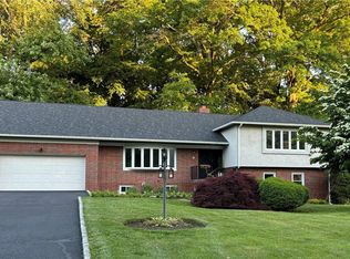 231 Overlook Rd, New Rochelle, NY 10804