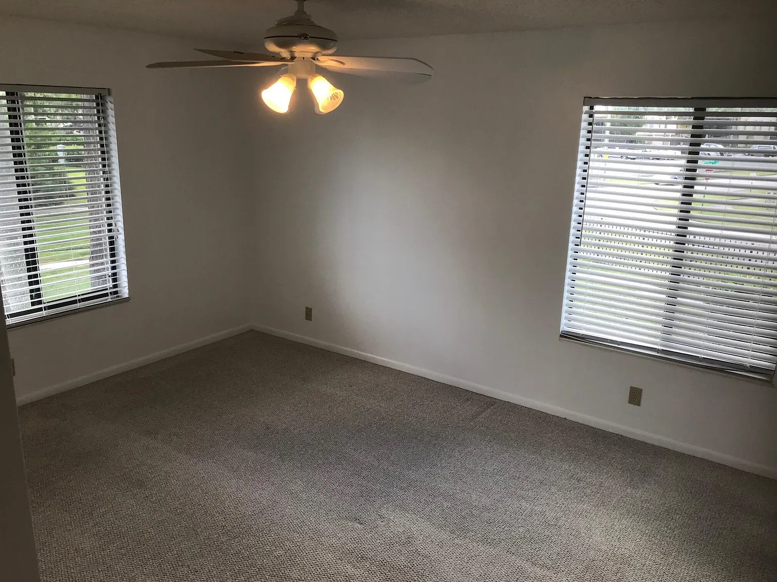2 bed, 2.0 bath, 1106 sqft, $2,000 — Photo 2