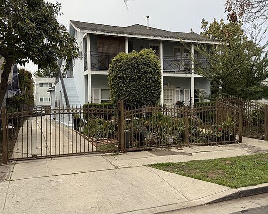 2nd image of 6640 Leland Way
