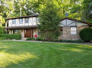 30353 N Dowell Rd, McHenry, IL 60051